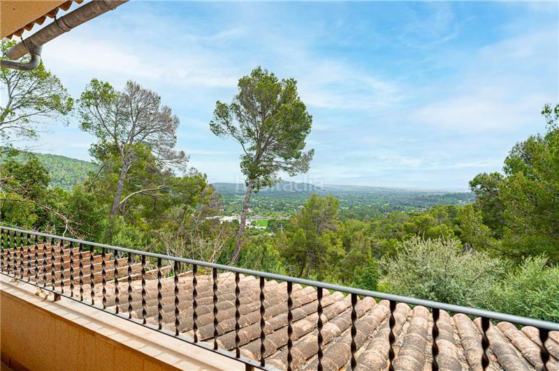 Foto dbdee5dc-ea37-44b3-af6b-9ecf1a5e671d. Casale con camino piscina in Bunyola