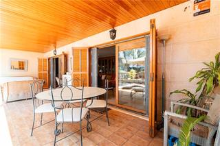 Rez-de-chaussée à Son Armadams. Planta baja señorial con terraza, 214 m2, 5 habitaciones.