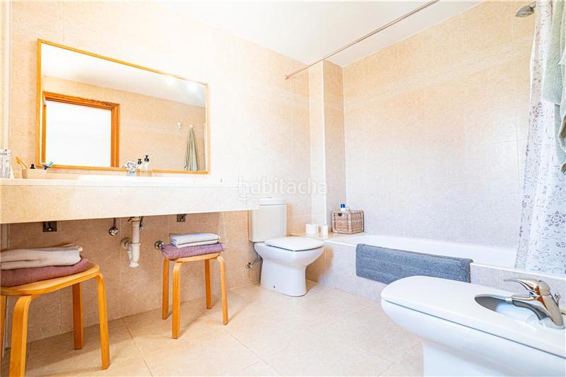 Foto 940b5f5d-3d30-4b0d-8880-c49d029326d3. Casa pareada pareado con piscina privada en solar de 346m2 aprox. en Llucmajor