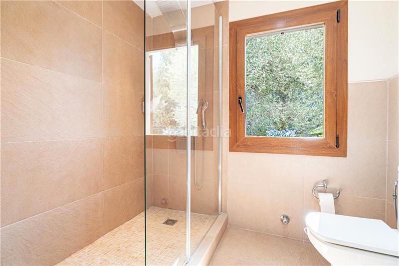 Foto 51bce420-d9cf-4696-9de3-7bffee9ec7b8. Chalet con camino parcheggio piscina in Pòrtol Marratxí