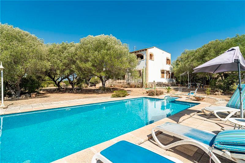 Foto 88a21a15-e8f6-4277-a07f-064c0967ad6e. Chalet con camino parcheggio piscina in Pòrtol Marratxí