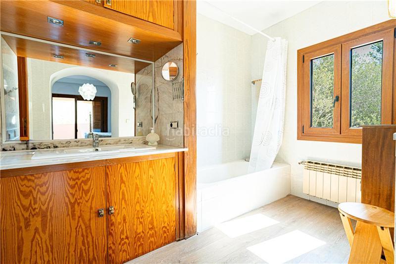 Foto b7a78d61-7eb4-4e39-bcb1-d42cf628716e. Chalet con camino parcheggio piscina in Pòrtol Marratxí