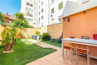 Ground floor in Es Coll d´En Rabassa. Planta baja con terrazas, 3 habitaciones