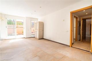 Planta baixa a Es Camp Red. Planta baja con amplia terraza en palma, 3 habitaciones