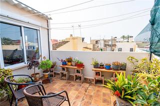 Apartment in Es Portixol-Es Molinar. Apartamento dúplex con terraza,