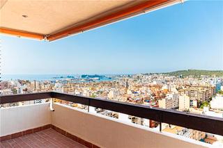 Appartement à El Fortí. Piso con terraza y vistas panorámicas