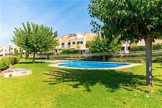 Casa adosada en Los Almendros-Son Rapinya. Chalet adosado con vistas despejadas en colegios