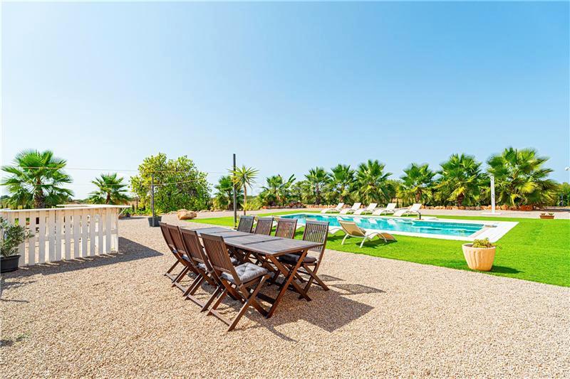 Foto 6ba262cd-7754-4880-bf13-2a415a8fb82c. Masía villa de lujo con piscina en solar de 16.529m2 aprox. , en Llucmajor