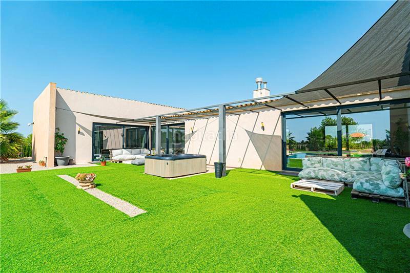 Foto 84e08d3b-54ff-48a3-aae9-bfecd821c9f3. Masía villa de lujo con piscina en solar de 16.529m2 aprox. , en Llucmajor