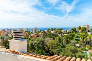 Dachwohnung in La Bonanova. Ático dùplex con vistas espectaculares