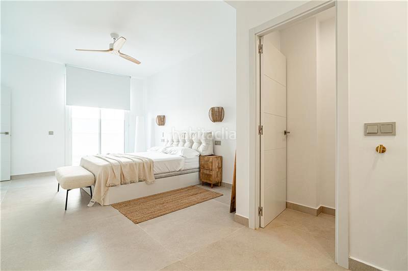 Foto c860eb78-c9f5-4a4d-a291-8dbbb135d06c. Alquiler planta baja a estrenar. planta baja con terrazas y piscina privada. en Ses Salines