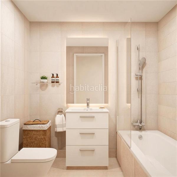 Foto 0ea9a9c0-0db7-4218-9513-e39f3a77b8ef. Piso a estrenar. piso con terraza, piscina comunitaria y gimnasio en una comunidad privada en Ibiza