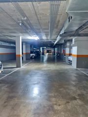 Lloguer Aparcament cotxe  Carrer de sevilla. Plaza de garaje en alquiler. junto hospital policlínica miramar.