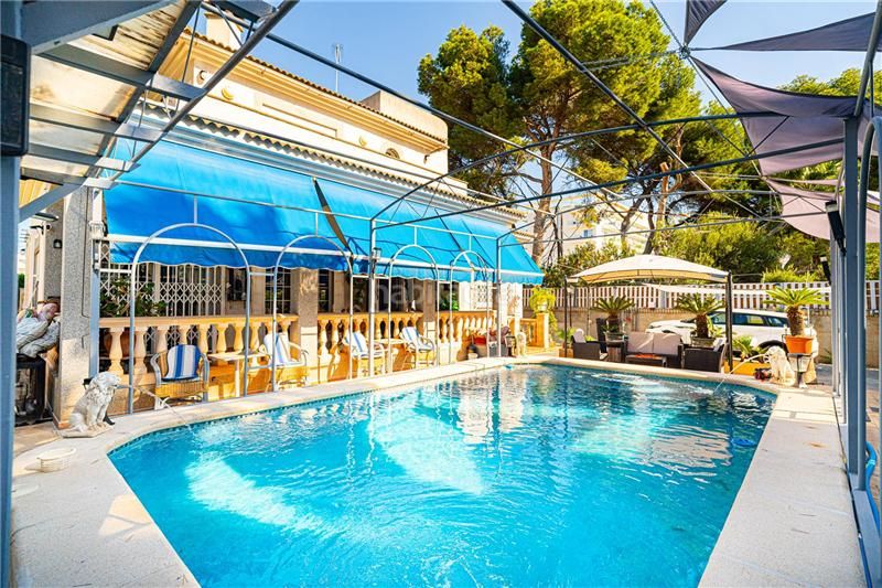 Foto 065a4f06-89a0-4400-b9cc-4c92028ea497. Xalet amb xemeneia calefacció aparcament piscina a Palma de Mallorca