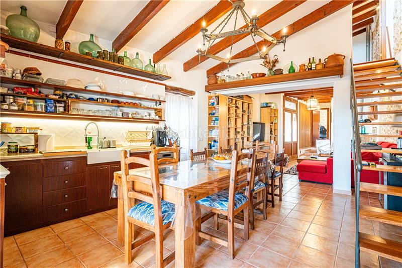 Foto 4807a003-a548-47f9-b0b1-cb72f5d21910. Alquiler casa pareada chalet pareado con jardín en Búger