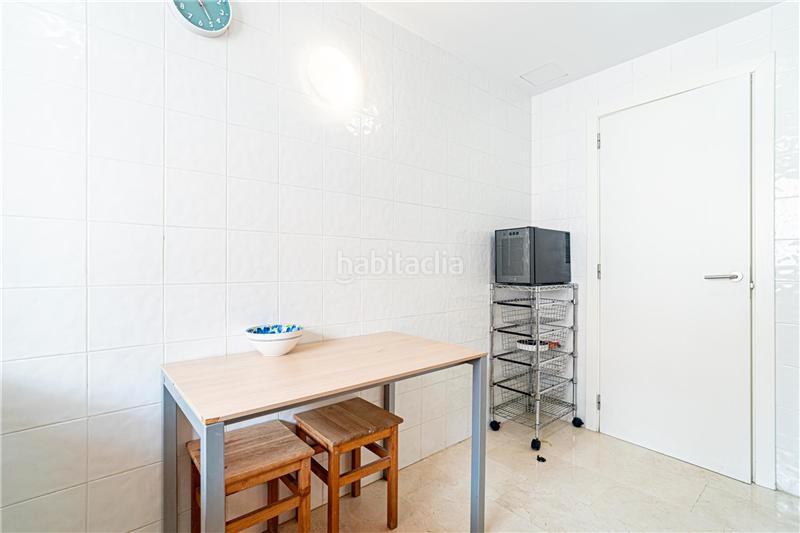 Foto 9c149a74-48a4-45a4-8f7d-314e439d70be. Apartament amb aparcament a El Terreno Palma de Mallorca