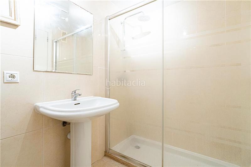 Foto b1c8292b-0a03-4f0f-9441-fcfbe1786034. Apartament amb aparcament a El Terreno Palma de Mallorca