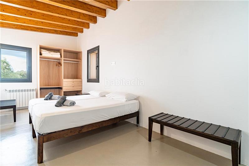 Foto 0db55519-4bda-4387-9b42-1a86052f5862. Casale con camino riscaldamento parcheggio piscina in Campos