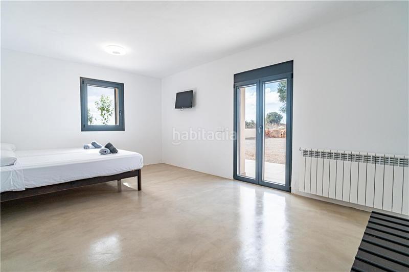 Foto 2bd5c523-667e-4294-962a-143541a25577. Casale con camino riscaldamento parcheggio piscina in Campos