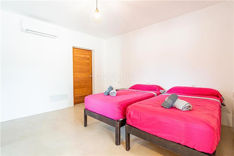 Foto 5b84610f-995c-435f-b088-3de1de2391ff. Casale con camino riscaldamento parcheggio piscina in Campos