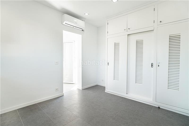 Foto 1d47837d-5523-44b1-9944-a3115c855e47. Lloguer xalet amb xemeneia aparcament piscina a Badia Blava-Badia Gran-Tolleric Llucmajor