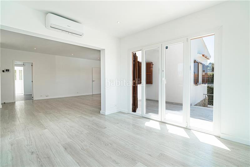 Foto 47b521c7-5218-4a71-b666-5d6fd4bdc440. Lloguer xalet amb xemeneia aparcament piscina a Badia Blava-Badia Gran-Tolleric Llucmajor