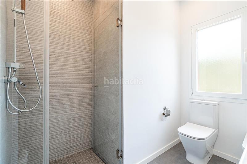 Foto f5cc9056-2ff9-4c6e-af6c-42f31b4c0c27. Lloguer xalet amb xemeneia aparcament piscina a Badia Blava-Badia Gran-Tolleric Llucmajor