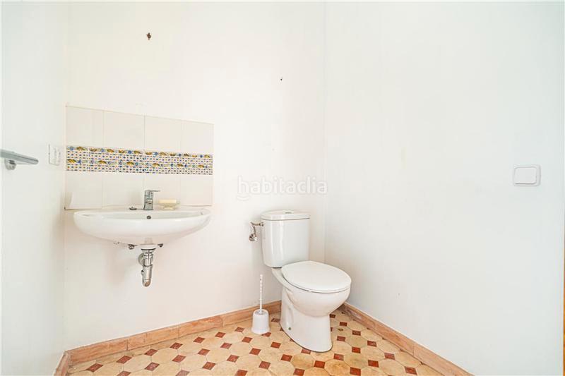 Foto 38d70662-d413-42de-bfc7-b74fa6ef18ea. Xalet amb xemeneia aparcament piscina a Establiments Palma de Mallorca