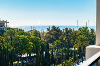 Location Appartement à Jaume III. Alquiler. piso en paseo mallorca con vistas al mar, 5 habitacion