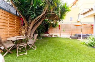 Planta baixa a Ciudad Jardín. Planta baja con patio de unos 82m2 aprox.