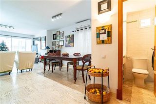 Casa adossada a Son Dureta. Chalet adosado en complejo residencial con piscina comunitaria,