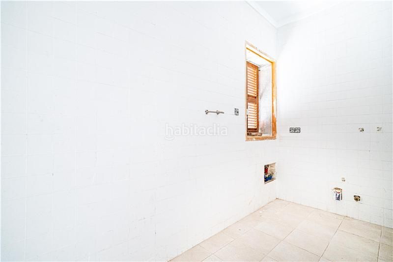 Foto b4845261-6a57-48fb-8926-a78ca05c53d7. Casa adossada amb aparcament a Selva