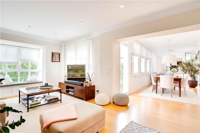 Foto 0772e0fc-a1a3-4da8-bd98-42627a395c1f. Casa adosada chalet adosado en zona colegios, en Los Almendros-Son Rapinya Palma de Mallorca