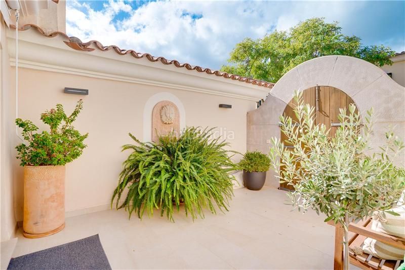 Foto 0cad3ee7-4497-48a6-b16f-3347b63dfefd. Casa adosada chalet adosado en zona colegios, en Los Almendros-Son Rapinya Palma de Mallorca