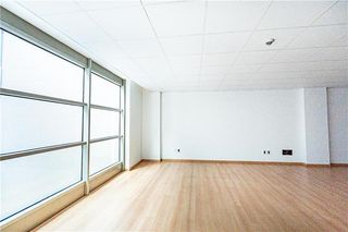 Oficina a Sa Indioteria Urbà. A estrenar. despacho en polígono son castelló.