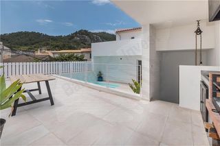 Rent House in Selva. Casa de primeras calidades en solar de 400m2 aprox.,