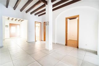 Apartament a Santa Catalina. Planta baja con terraza junto  santa catalina,