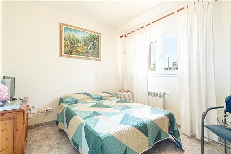Foto 86b3f7dd-52aa-4c10-9ace-ba5741e0df8f. Casa amb aparcament a S´Arenal Palma de Mallorca