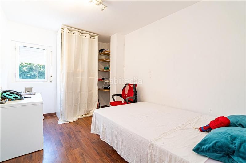 Foto b887675a-6eb4-40b8-9893-7ce1a521d705. Casa amb aparcament a S´Arenal Palma de Mallorca