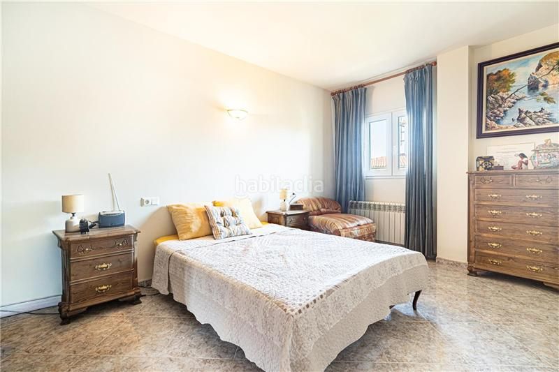 Foto e051b5b6-4d8d-4c03-a7b8-869d133f7e23. Casa amb aparcament a S´Arenal Palma de Mallorca