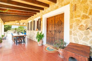 Mas à Binissalem. Finca rústica en solar de 14.167m2 aprox.,