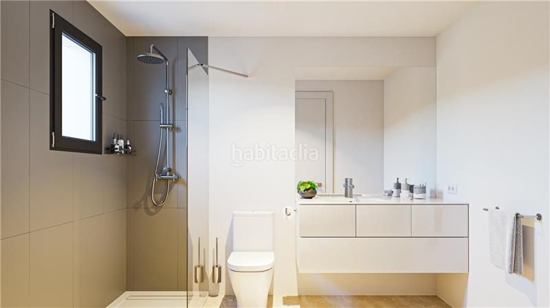 Foto a15d20fa-f5b6-4a3b-942c-cf0b57436642. Casa aparellada amb piscina a Cales de Mallorca Manacor