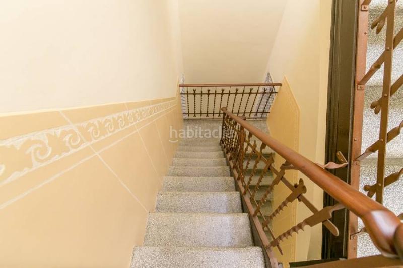 Foto 74c82ebd-f5c6-42ef-82a1-031bcf633256. Miete etagenwohnung mit heizung in Vila de Gràcia Barcelona