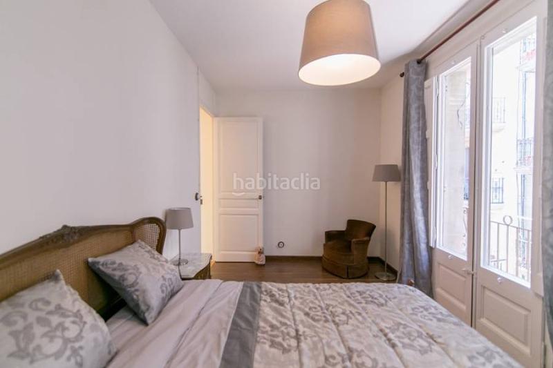Foto f6c196d3-e988-4983-8690-d42bcf7087d6. Rent flat with heating in Vila de Gràcia Barcelona