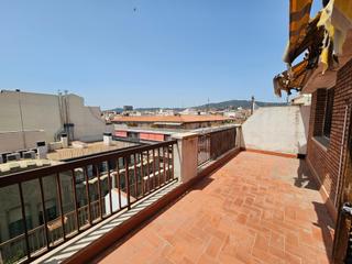 Attique à Vila de Gràcia. Sobreatico a reformar con 15m2 en vila de gracia muy cerca paseo