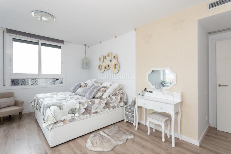 Foto b67ad049-b8e1-4c64-9b10-31c36f9542df. Location appartement avec chauffage parking piscine dans Barcelona