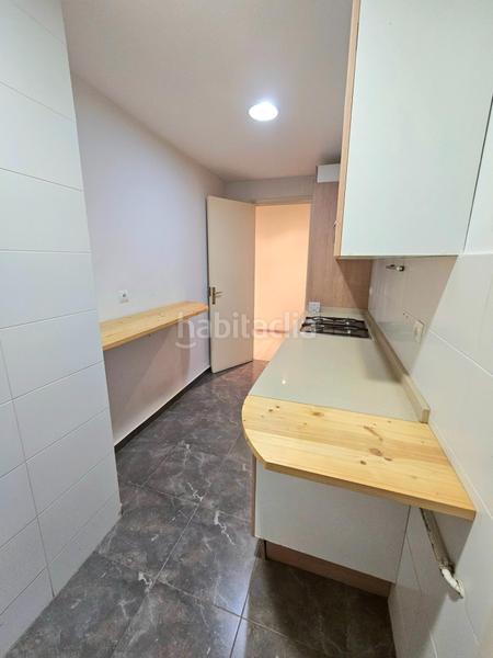 Foto 36e92f1b-ca3a-4e84-b7a3-ef93d75724c1. Piso  en venta en vila de gracia en Vila de Gràcia Barcelona