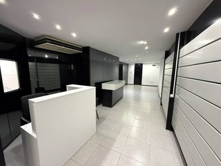 Rent Office space in Centre. Oficina en alquiler