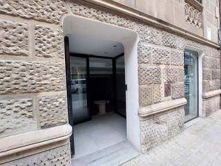 Local Comercial a Centre. Local comercial en venta