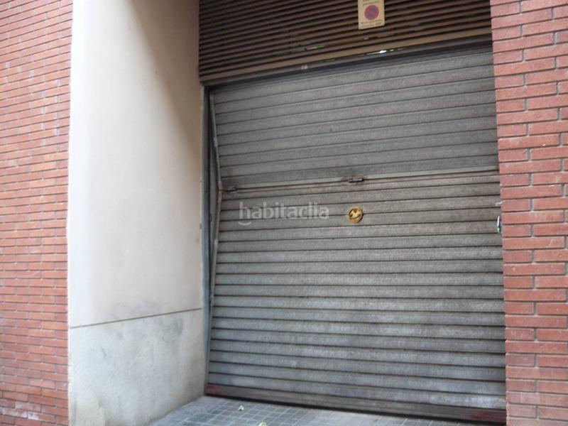 Foto b06b59f9-df9d-4b34-b4ea-63a286e1cd9c. Autoparkplatz in Centre Igualada